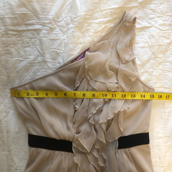 NWT Smart Set Ethereal Asymmetric One Shoulder Ruffles Waist Dress Taupe 4 Small - Picture 10 of 12